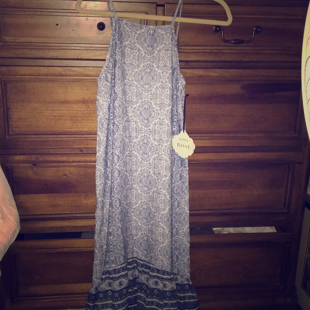 Beautiful paisley Knox Rose Dress!